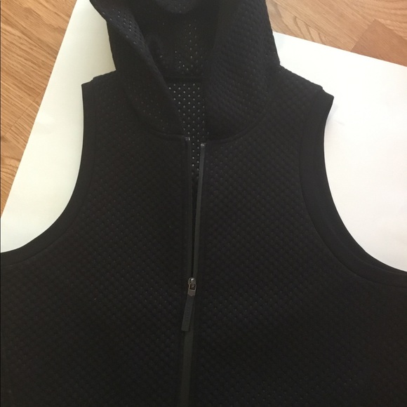 BLACKBARRETT by Neil Barrett Zip sleeveless hoody - Picture 3 of 8